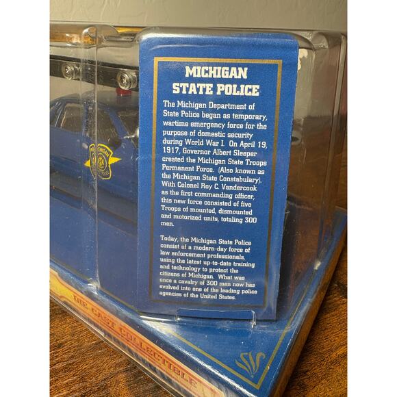 Code 3 Michigan State Model Police Car Die Cast Model 1:24- Patch- New in Box - Picture 3 of 6